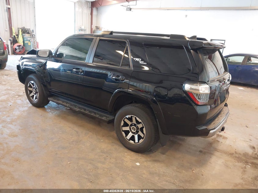 2024 Toyota 4runner VIN JTEPU5JR7R6226068 IAAI salvage auction — FRONT END, Salvage Title, sold $17,000 on 2026-07-23 (photo 3)