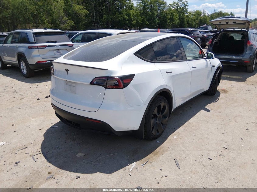 2024 Tesla Model y VIN 7SAYGDEE2RA228414 IAAI salvage auction — FRONT END, Salvage (New Hampshire), sold $10,100 on 2026-08-02 (photo 4)