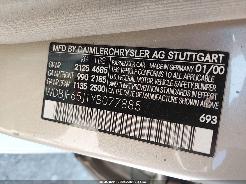 2000 Mercedes-benz E-klasse VIN WDBJF65J1YB077885 IAAI salvage auction — REAR END, Salvage (Kansas), sold $525 on 2026-07-19 (photo 9)