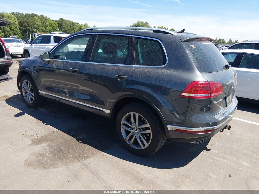 2015 Volkswagen Touareg VIN WVGEF9BP4FD005105 IAAI salvage auction — FRONT END, Salvage (North Carolina), sold $500 on 2026-07-29 (photo 3)