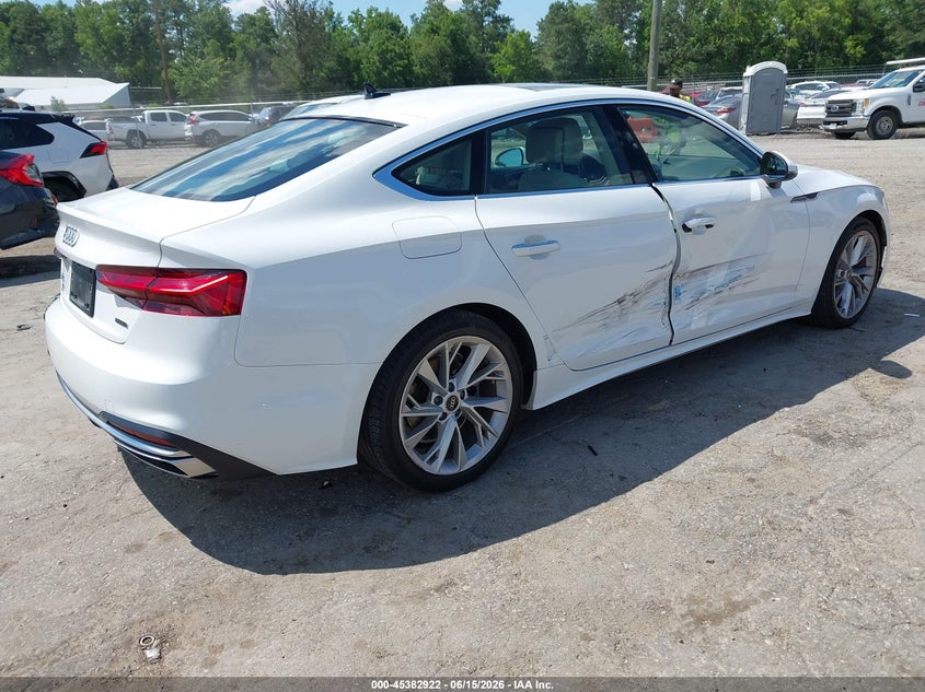 2022 Audi A5 VIN WAUABCF56NA014521 IAAI salvage auction — RIGHT SIDE, Wait Title, sold $13,800 on 2026-08-21 (photo 4)