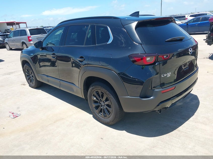 2025 Mazda Cx-50 VIN 7MMVAADW8SN104832 IAAI salvage auction — WATER/FLOOD, Salvage Title, sold $15,350 on 2026-07-31 (photo 3)