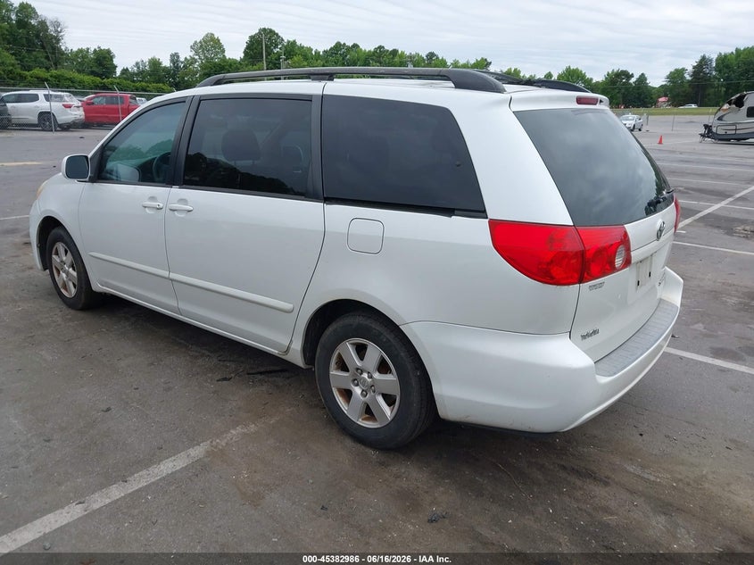 2008 Toyota Sienna VIN 5TDZK22C08S220445 IAAI salvage auction — NORMAL WEAR, Clear (Montana), sold $800 on 2026-07-16 (photo 3)