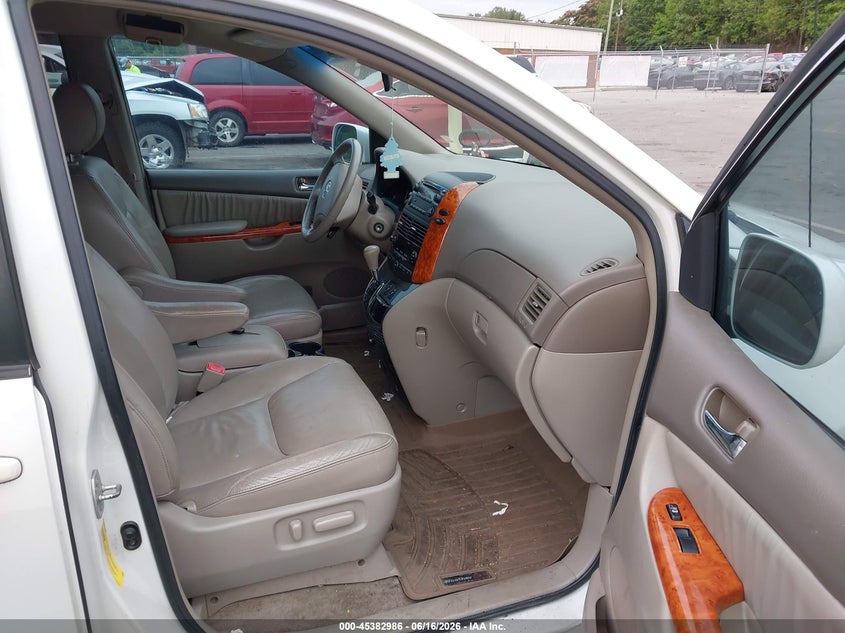 2008 Toyota Sienna VIN 5TDZK22C08S220445 IAAI salvage auction — NORMAL WEAR, Clear (Montana), sold $800 on 2026-07-16 (photo 5)