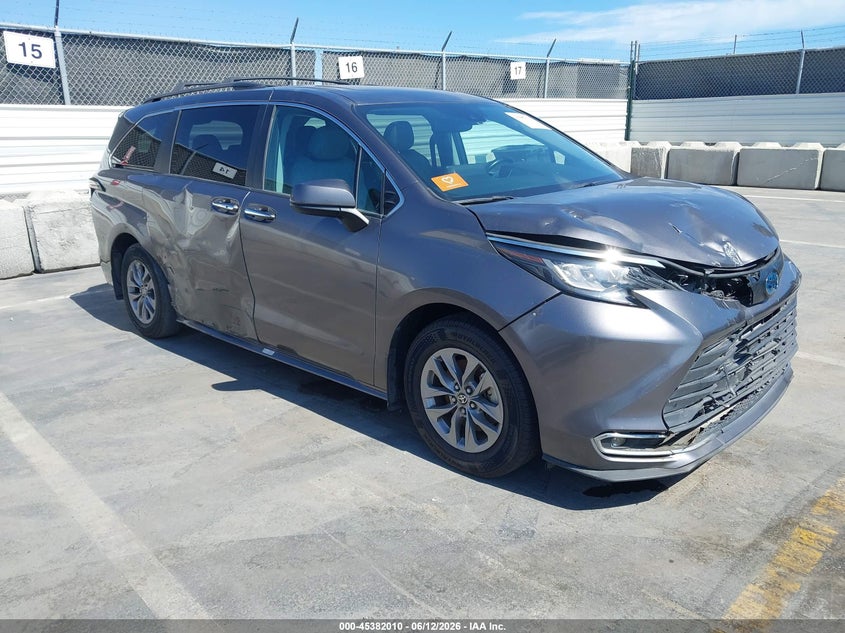 2023 Toyota Sienna VIN 5TDYRKEC0PS143710 IAAI salvage auction — FRONT END, Salvage (California), sold $12,300 on 2026-07-08 (photo 1)