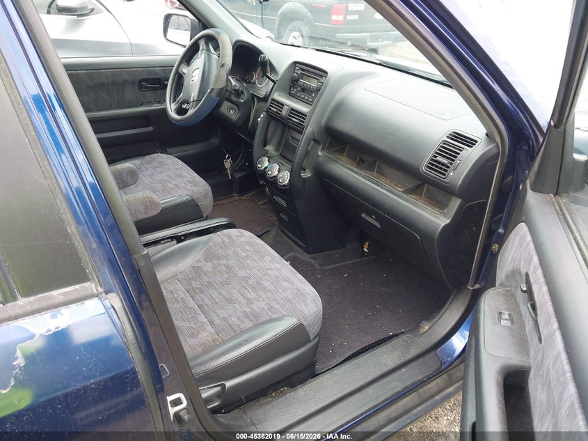 2004 Honda Cr-v VIN JHLRD78474C041745 IAAI salvage auction — NORMAL WEAR, Clear (North Carolina), sold $275 on 2026-07-15 (photo 5)
