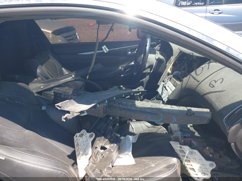 2017 Infiniti Q60 VIN JN1EV7EL0HM553340 IAAI salvage auction — FRONT END, Salvage (Pennsylvania), sold $1,500 on 2026-07-07 (photo 5)