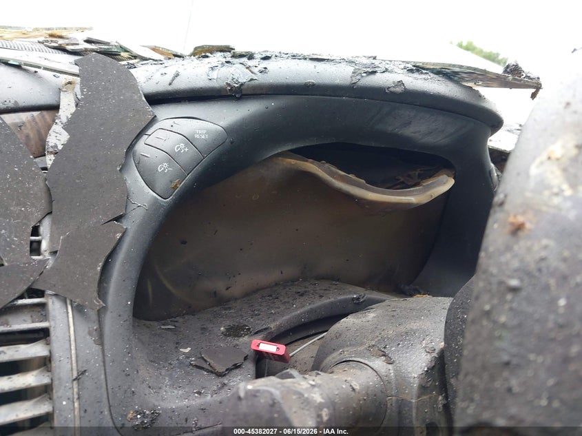2017 Nissan Armada VIN JN8AY2NF7H9301009 IAAI salvage auction — Burn Engine, Salvage Title, sold $875 on 2026-07-22 (photo 7)