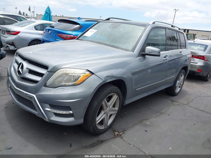 2013 Mercedes-benz VIN WDCGG0EB8DG097413 IAAI salvage auction — RIGHT FRONT, Salvage Certificate (California), sold $275 on 2026-07-29 (photo 2)