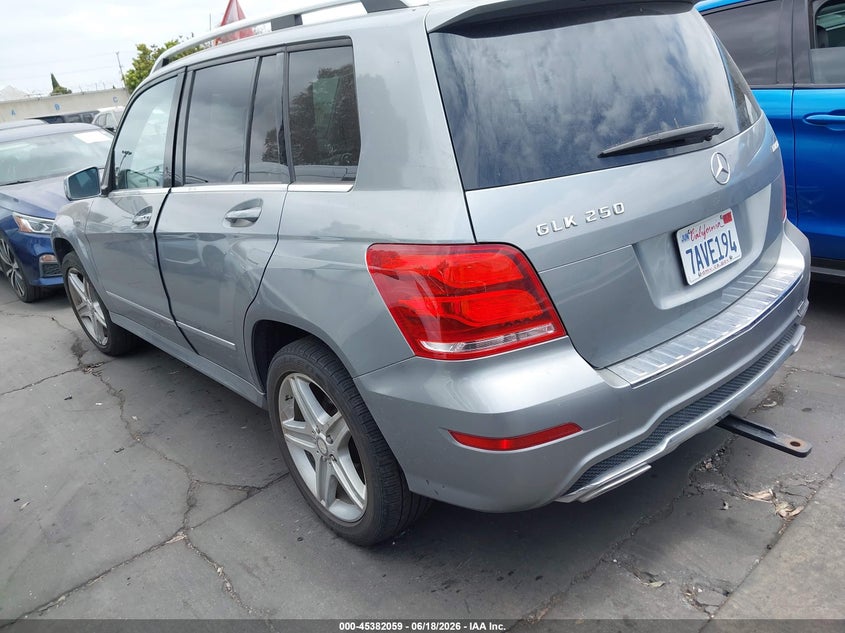 2013 Mercedes-benz VIN WDCGG0EB8DG097413 IAAI salvage auction — RIGHT FRONT, Salvage Certificate (California), sold $275 on 2026-07-29 (photo 3)
