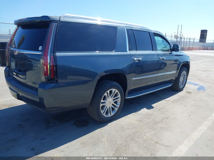2020 Cadillac Escalade esv VIN 1GYS3GKJ7LR166606 IAAI salvage auction — FRONT & REAR, Salvage (California), sold $18,300 on 2026-07-29 (photo 4)