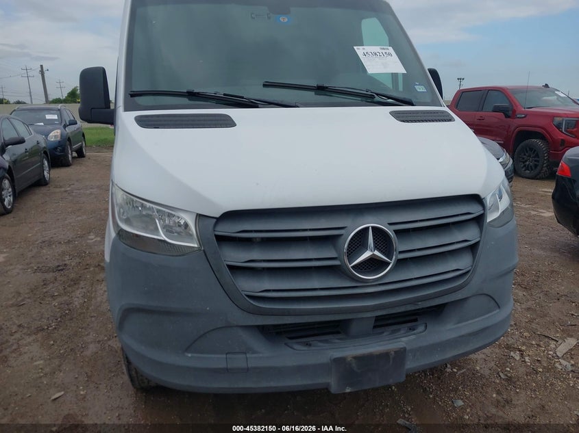 2020 Mercedes-benz Sprinter VIN W1Y4EBHY9LT030038 IAAI salvage auction — FRONT & REAR, Enterprise Vehicles Clear Only (Texas), sold $13,750 on 2026-07-13 (photo 6)