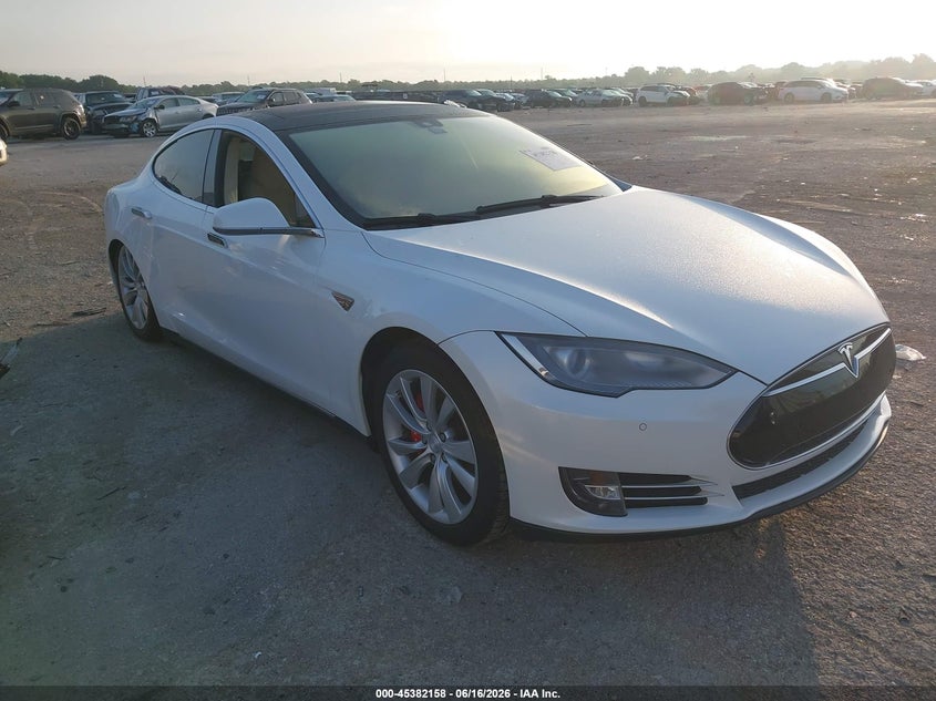 2014 Tesla Model s VIN 5YJSA1H15EFP50883 IAAI salvage auction — ELECTRICAL, Salvage (Texas), sold $1,600 on 2026-07-11 (photo 1)
