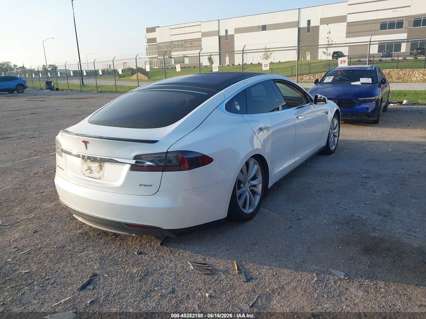 2014 Tesla Model s VIN 5YJSA1H15EFP50883 IAAI salvage auction — ELECTRICAL, Salvage (Texas), sold $1,600 on 2026-07-11 (photo 4)