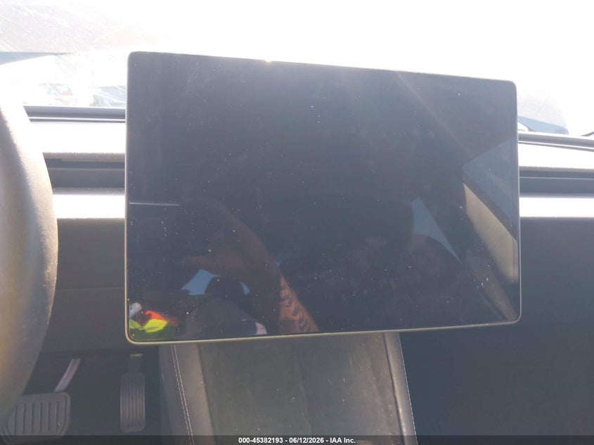 2025 Tesla Model 3 VIN 5YJ3E1EAXSF982517 IAAI salvage auction — FRONT END, Salvage Title, sold $8,500 on 2026-07-29 (photo 7)