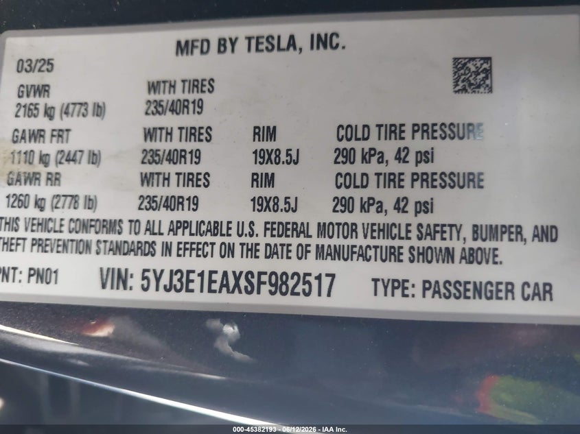 2025 Tesla Model 3 VIN 5YJ3E1EAXSF982517 IAAI salvage auction — FRONT END, Salvage Title, sold $8,500 on 2026-07-29 (photo 9)