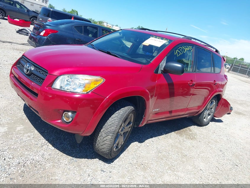 2009 Toyota Rav 4 VIN JTMZF32V995013538 IAAI salvage auction — REAR END, Salvage (Ohio), sold $2,375 on 2026-07-24 (photo 2)