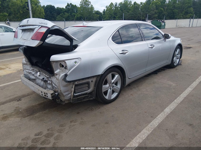 2010 Lexus Ls 460 VIN JTHBL5EF4A5093232 IAAI salvage auction — LEFT REAR, Salvage (Mississippi), sold $1,450 on 2026-07-23 (photo 4)