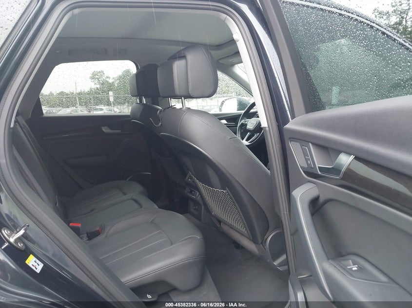 2020 Audi Q5 VIN WA1ANAFY4L2044644 IAAI salvage auction — FRONT & REAR, Rebuildable (Florida), sold $8,000 on 2026-07-15 (photo 8)