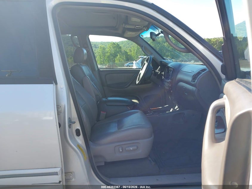 2006 Toyota Sequoia VIN 5TDZT38A26S267594 IAAI salvage auction — NORMAL WEAR, Clear (Florida), sold $775 on 2026-07-09 (photo 5)