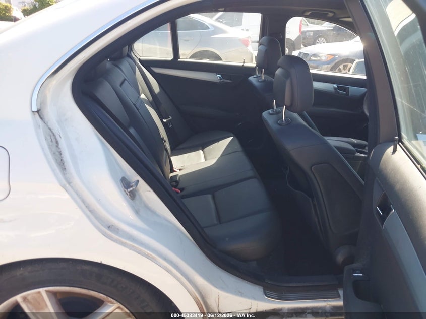 2010 Mercedes-benz C class VIN WDDGF5EB1AR129565 IAAI salvage auction — NORMAL WEAR, Clear - Dealer Only (California), sold $600 on 2026-07-20 (photo 8)