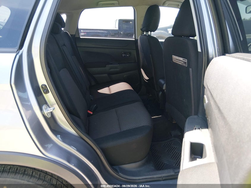 2017 Mitsubishi Outlander VIN JA4AR3AU4HZ036773 IAAI salvage auction — FRONT END, Salvage Title, sold $1,325 on 2026-07-16 (photo 8)