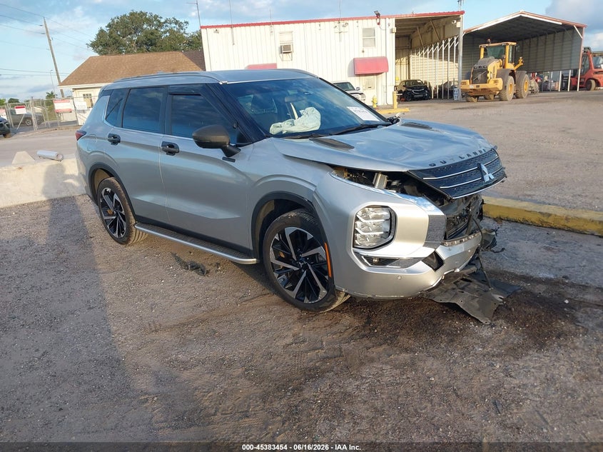 2022 Mitsubishi Outlander VIN JA4J3UA89NZ084128 IAAI salvage auction — FRONT END, Certificate Of Destruction (Florida), sold $4,200 on 2026-07-14 (photo 1)
