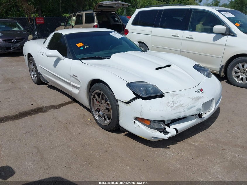 1998 Chevrolet Corvette VIN 1G1YY22G7W5112137 IAAI salvage auction — FRONT END, Salvage (Kansas), sold $3,800 on 2026-07-08 (photo 1)