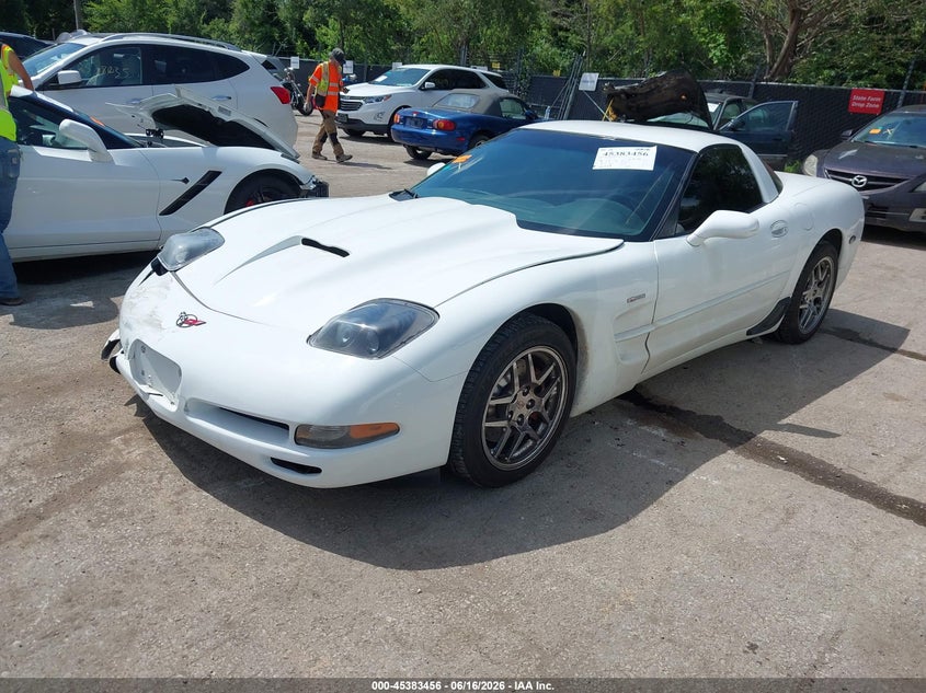 1998 Chevrolet Corvette VIN 1G1YY22G7W5112137 IAAI salvage auction — FRONT END, Salvage (Kansas), sold $3,800 on 2026-07-08 (photo 2)