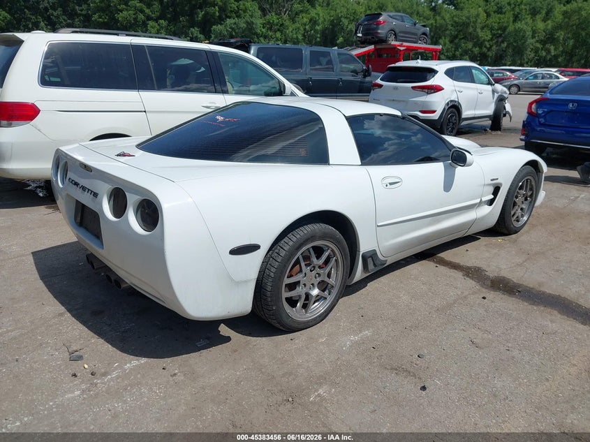 1998 Chevrolet Corvette VIN 1G1YY22G7W5112137 IAAI salvage auction — FRONT END, Salvage (Kansas), sold $3,800 on 2026-07-08 (photo 4)