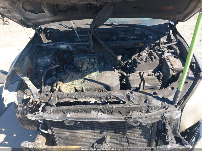 2008 Toyota Rav4 VIN JTMBK33V785057984 IAAI salvage auction — Burn Engine, Clear (Massachusetts), sold $425 on 2026-07-17 (photo 6)