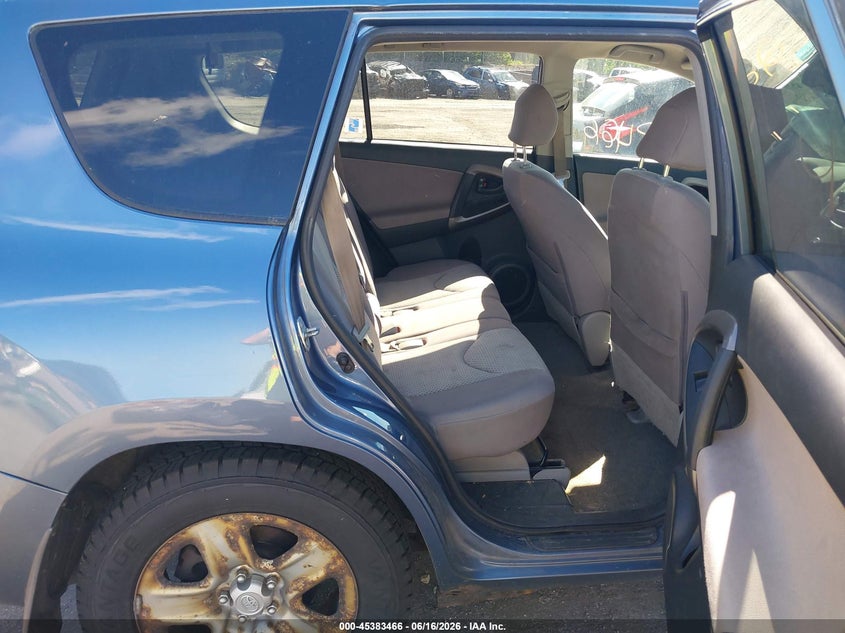 2008 Toyota Rav4 VIN JTMBK33V785057984 IAAI salvage auction — Burn Engine, Clear (Massachusetts), sold $425 on 2026-07-17 (photo 8)