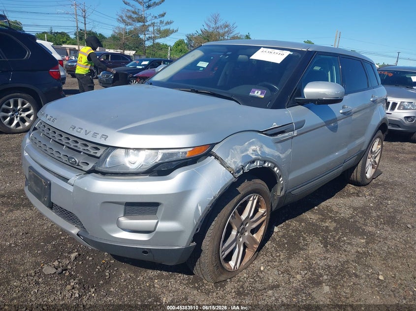 2013 Land rover Range rover evoque VIN SALVN2BG3DH733950 IAAI salvage auction — FRONT END, Salvage (New Jersey), sold $925 on 2026-07-29 (photo 6)