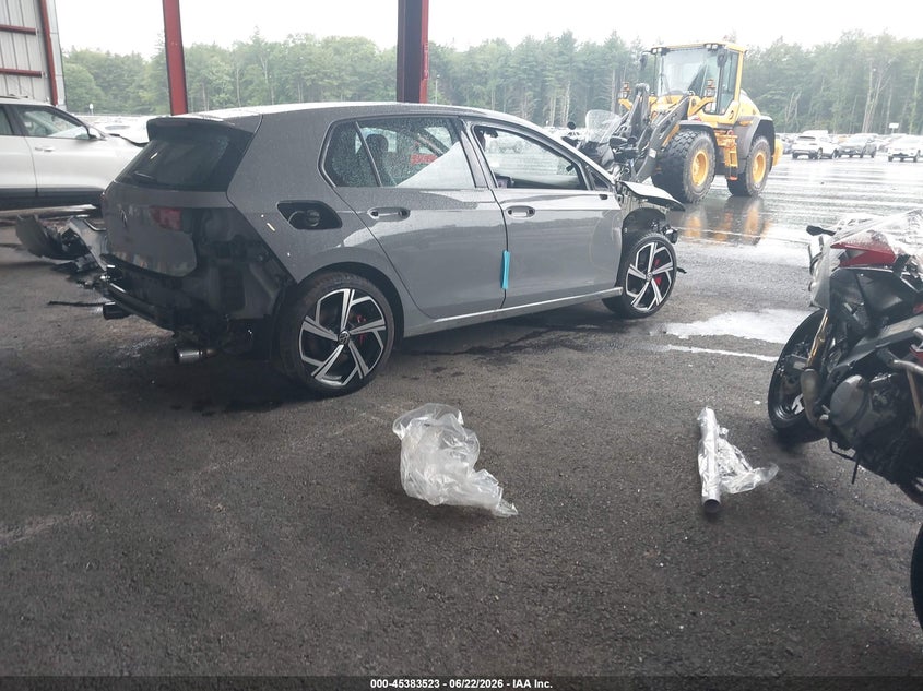2024 Volkswagen Golf gti VIN WVW3A7CD8RW211653 IAAI salvage auction — RIGHT SIDE, Wait Title, sold $10,400 on 2026-08-27 (photo 4)