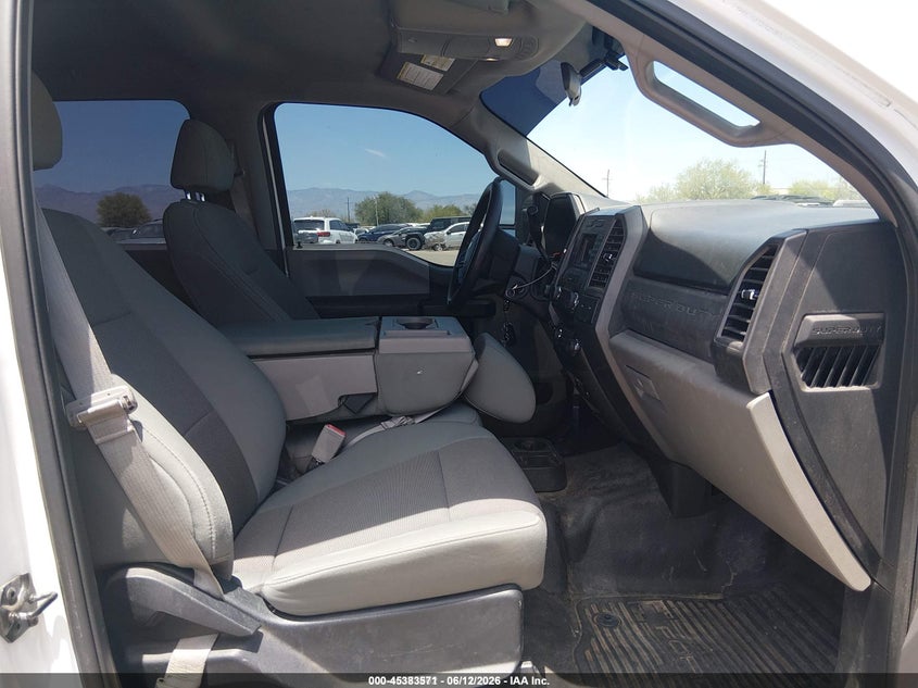 2019 Ford F-250 VIN 1FT7W2B60KEE75230 IAAI salvage auction — NORMAL WEAR, Sf97 (Arizona), sold $18,800 on 2026-07-28 (photo 5)