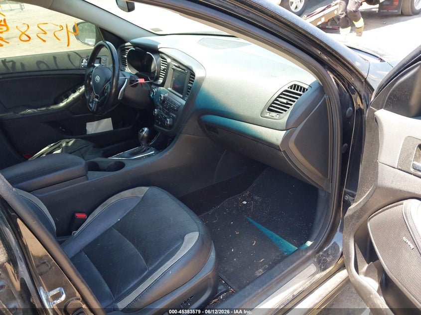 2012 Kia Optima VIN 5XXGR4A6XCG023397 IAAI salvage auction — NORMAL WEAR, Clear (Virginia), sold $325 on 2026-07-10 (photo 5)