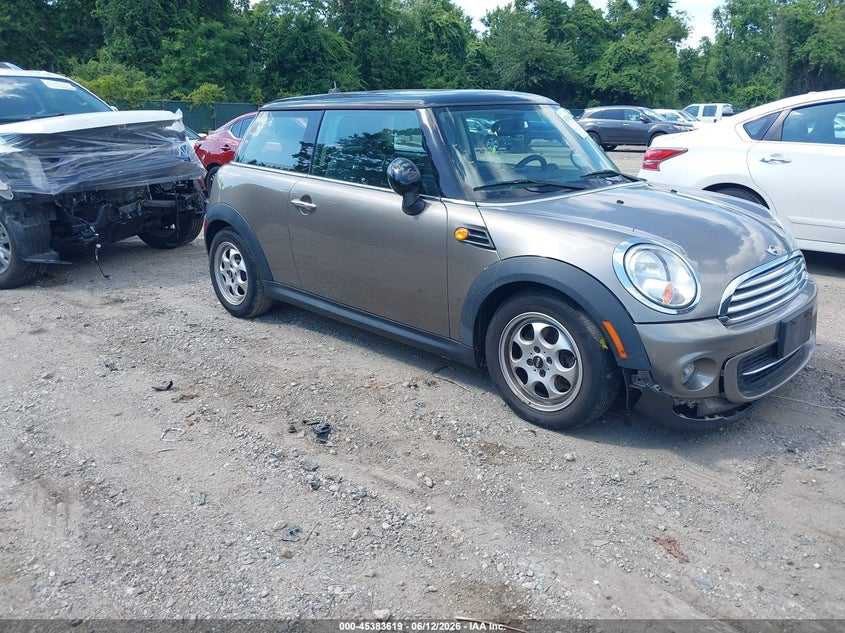 2012 Mini Cooper VIN WMWSU3C51CT255469 IAAI salvage auction — NORMAL WEAR, Clear (Maryland), sold $375 on 2026-07-23 (photo 1)