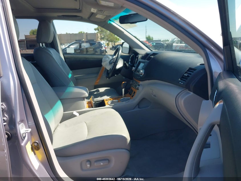 2009 Toyota Highlander hybrid VIN JTEEW44A592030090 IAAI salvage auction — FRONT END, Salvage (California), sold $975 on 2026-07-15 (photo 5)