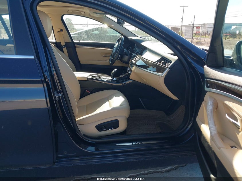2016 BMW 5er VIN WBA5A7C55GG147786 IAAI salvage auction — WATER/FLOOD, Salvage (Texas), sold $2,975 on 2026-07-09 (photo 5)