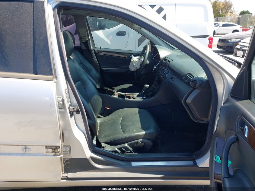 2004 Mercedes-benz C class VIN WDBRF61J34E016670 IAAI salvage auction — LEFT FRONT, Salvage (California), sold $300 on 2026-07-23 (photo 5)