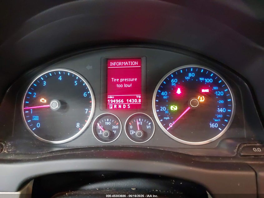 2009 Volkswagen Tiguan VIN WVGBV75N59W527271 IAAI salvage auction — HAIL, Salvage (Iowa), sold $600 on 2026-07-21 (photo 7)