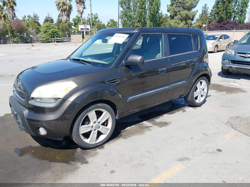 2010 Kia Soul VIN KNDJT2A26A7125049 IAAI salvage auction — NORMAL WEAR, Clear (New Mexico), sold $350 on 2026-07-29 (photo 2)