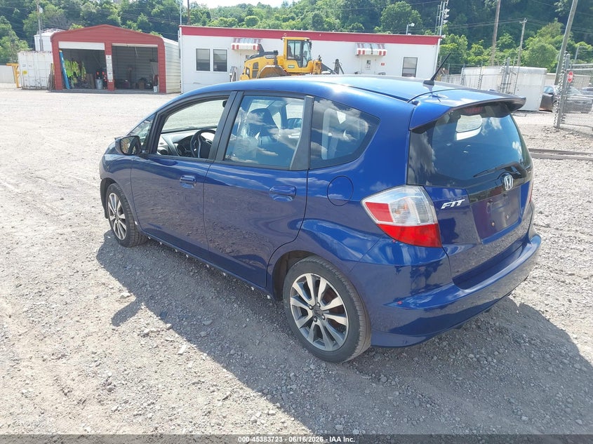 2013 Honda Fit VIN JHMGE8H55DC030533 IAAI salvage auction — FRONT END, Salvage Title, sold $1,000 on 2026-08-01 (photo 3)