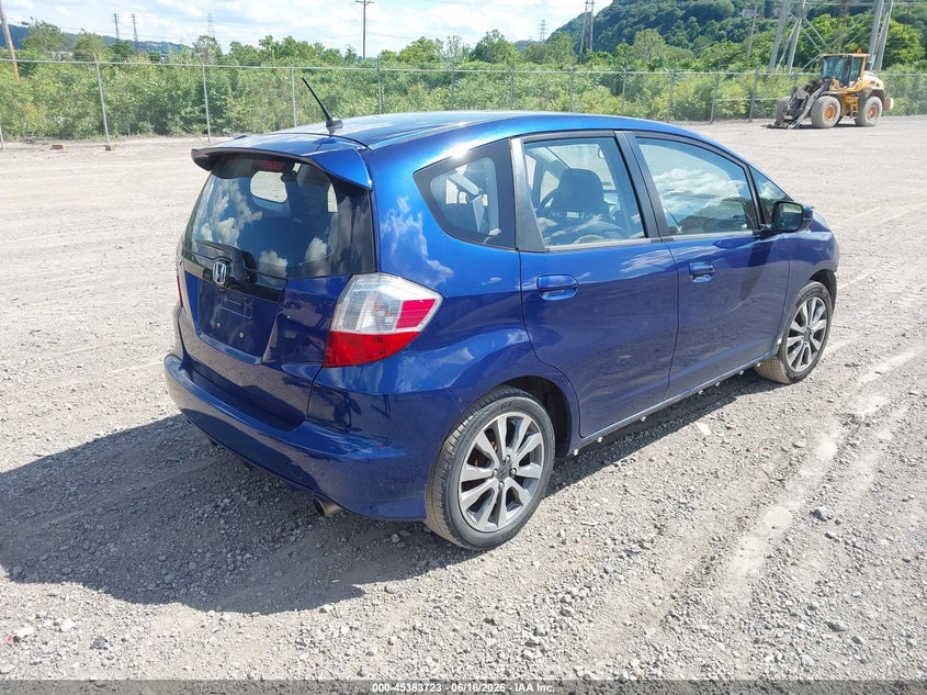 2013 Honda Fit VIN JHMGE8H55DC030533 IAAI salvage auction — FRONT END, Salvage Title, sold $1,000 on 2026-08-01 (photo 4)