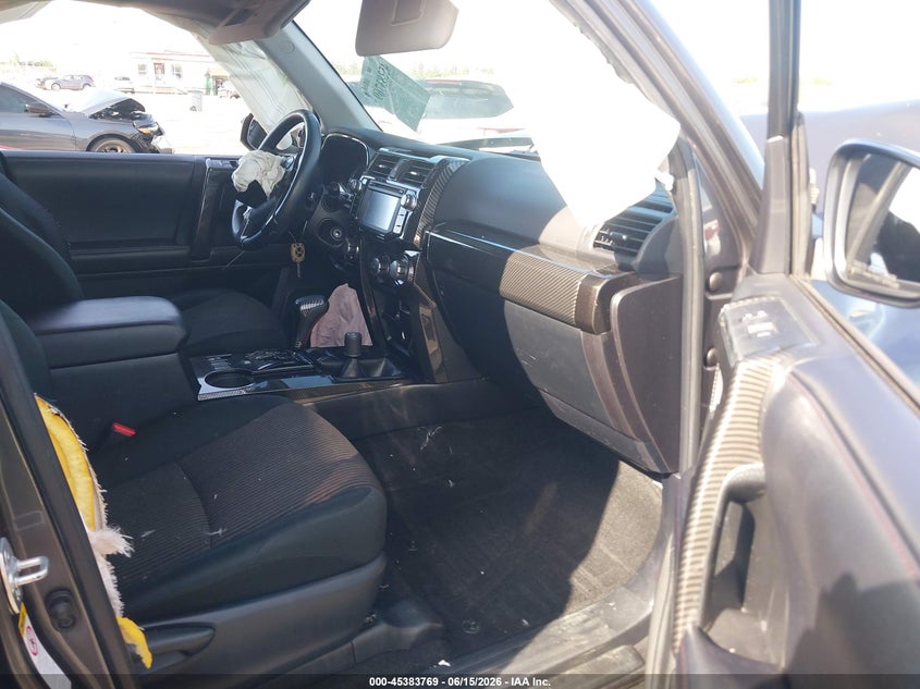 2019 Toyota 4runner VIN JTEBU5JR6K5652808 IAAI salvage auction — FRONT END, Salvage Title, sold $4,100 on 2026-07-30 (photo 5)