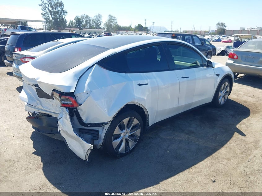 2020 Tesla Model y VIN 5YJYGDEE0LF053040 IAAI salvage auction — REAR END, Salvage (California), sold $7,500 on 2026-07-16 (photo 4)