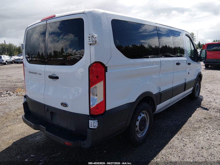 2017 Ford Transit 150 VIN 1FMZK1ZM1HKB32807 IAAI salvage auction — NORMAL WEAR, Sf97 (Washington), sold $10,100 on 2026-07-29 (photo 4)