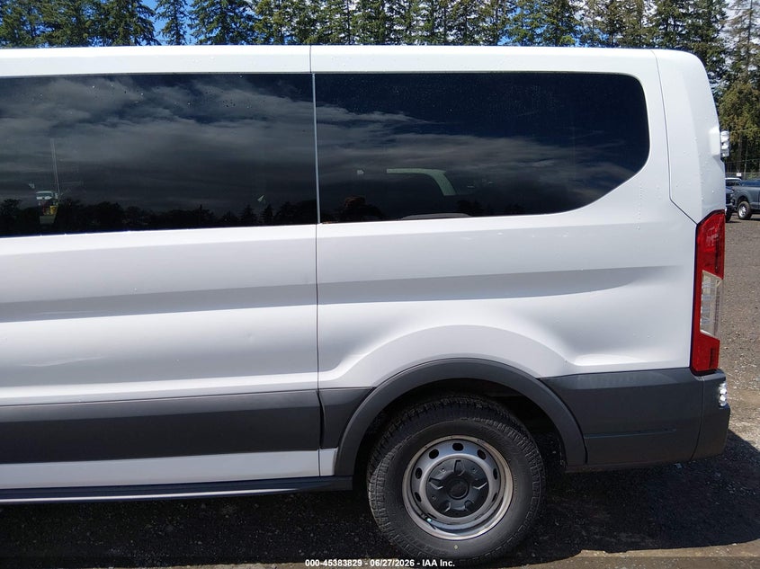 2017 Ford Transit 150 VIN 1FMZK1ZM1HKB32807 IAAI salvage auction — NORMAL WEAR, Sf97 (Washington), sold $10,100 on 2026-07-29 (photo 6)