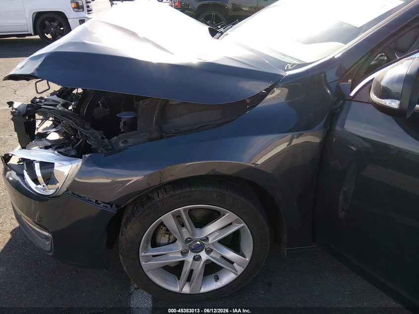 2014 Volvo S60 VIN YV1612FS4E1292761 IAAI salvage auction — FRONT END, Salvage (Nevada), sold $500 on 2026-07-12 (photo 6)