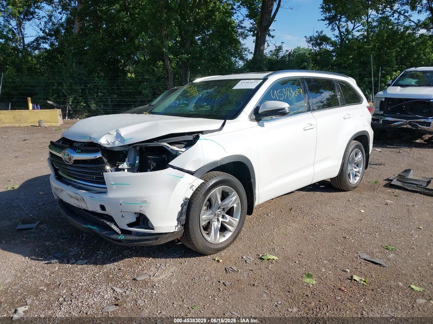 2016 Toyota Highlander VIN 5TDDKRFH5GS338935 IAAI salvage auction — FRONT END, Clear (Indiana), sold $11,000 on 2026-07-08 (photo 2)